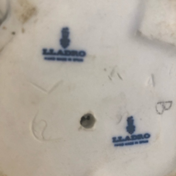 Lladro guardian angel with sleeping baby # 4636 retired - Picture 7 of 7